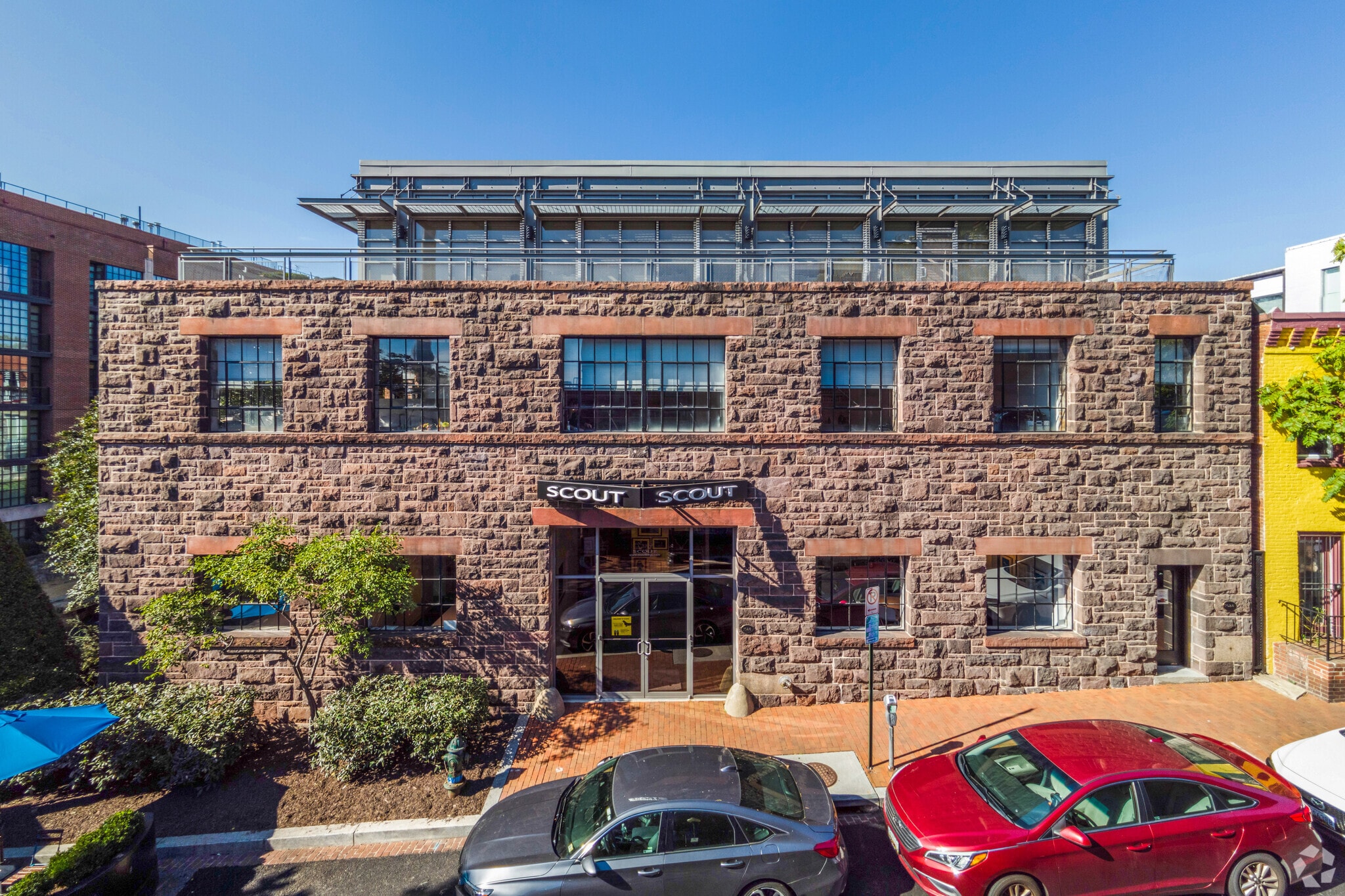 1028 33rd St NW, Washington, DC for lease Primary Photo- Image 1 of 9