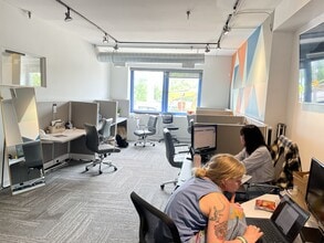 2525 N Elston Ave, Chicago, IL for lease Interior Photo- Image 2 of 3