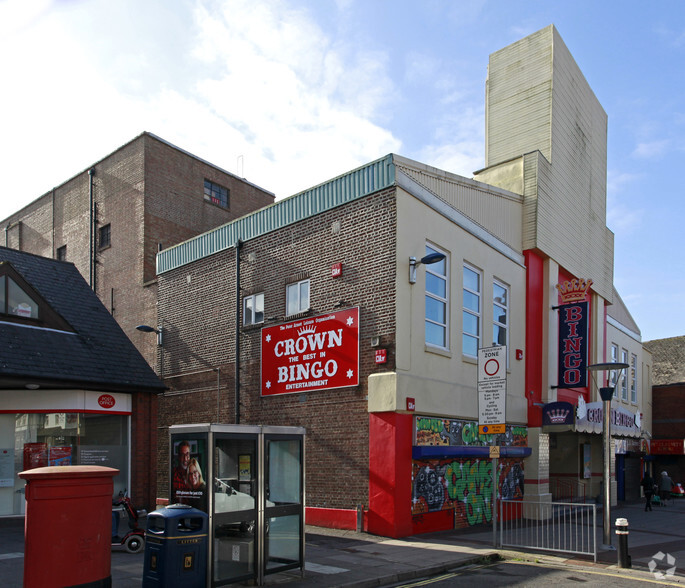 15 High St, Portsmouth for lease - Building Photo - Image 2 of 2