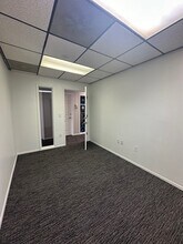 4301 32nd St, Bradenton, FL for lease Building Photo- Image 1 of 2