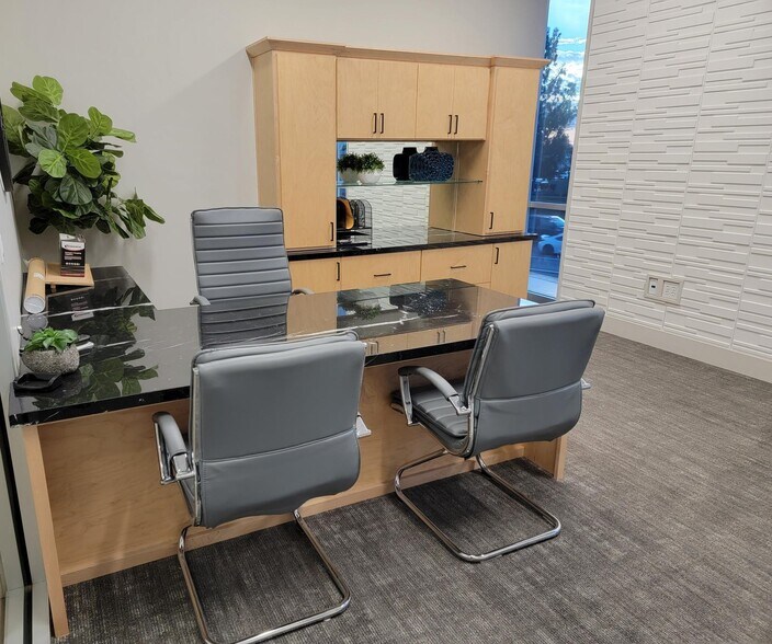 1280 Bridge St, Yuba City, CA for lease - Interior Photo - Image 3 of 7