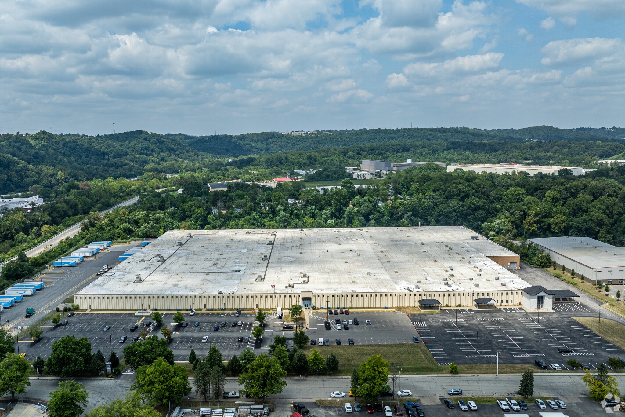 2250 Roswell Dr, Pittsburgh, PA for lease Building Photo- Image 1 of 16