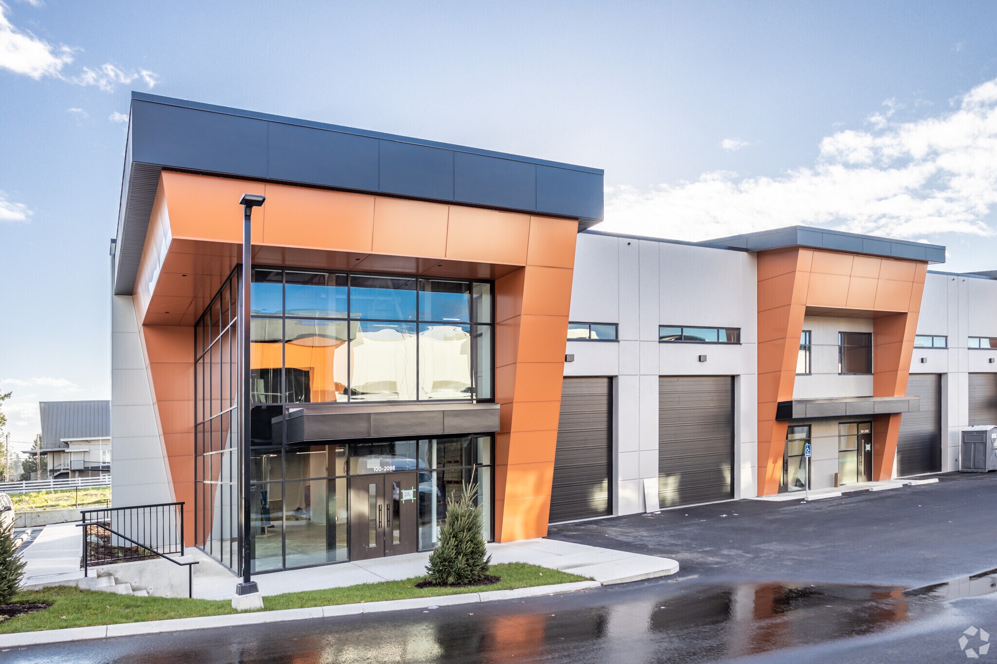 2098 Carpenter St, Abbotsford, BC à vendre Photo principale- Image 1 de 1