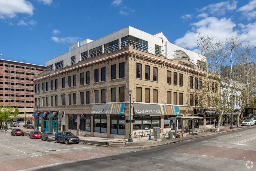 801 Congress St, Houston, TX for lease - Building Photo - Image 1 of 6