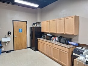 4280 Piedmont Pky, Greensboro, NC à louer Photo intérieure- Image 1 de 4