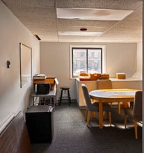 261-275 Centre St, Newton, MA à louer Photo intérieure- Image 2 de 4