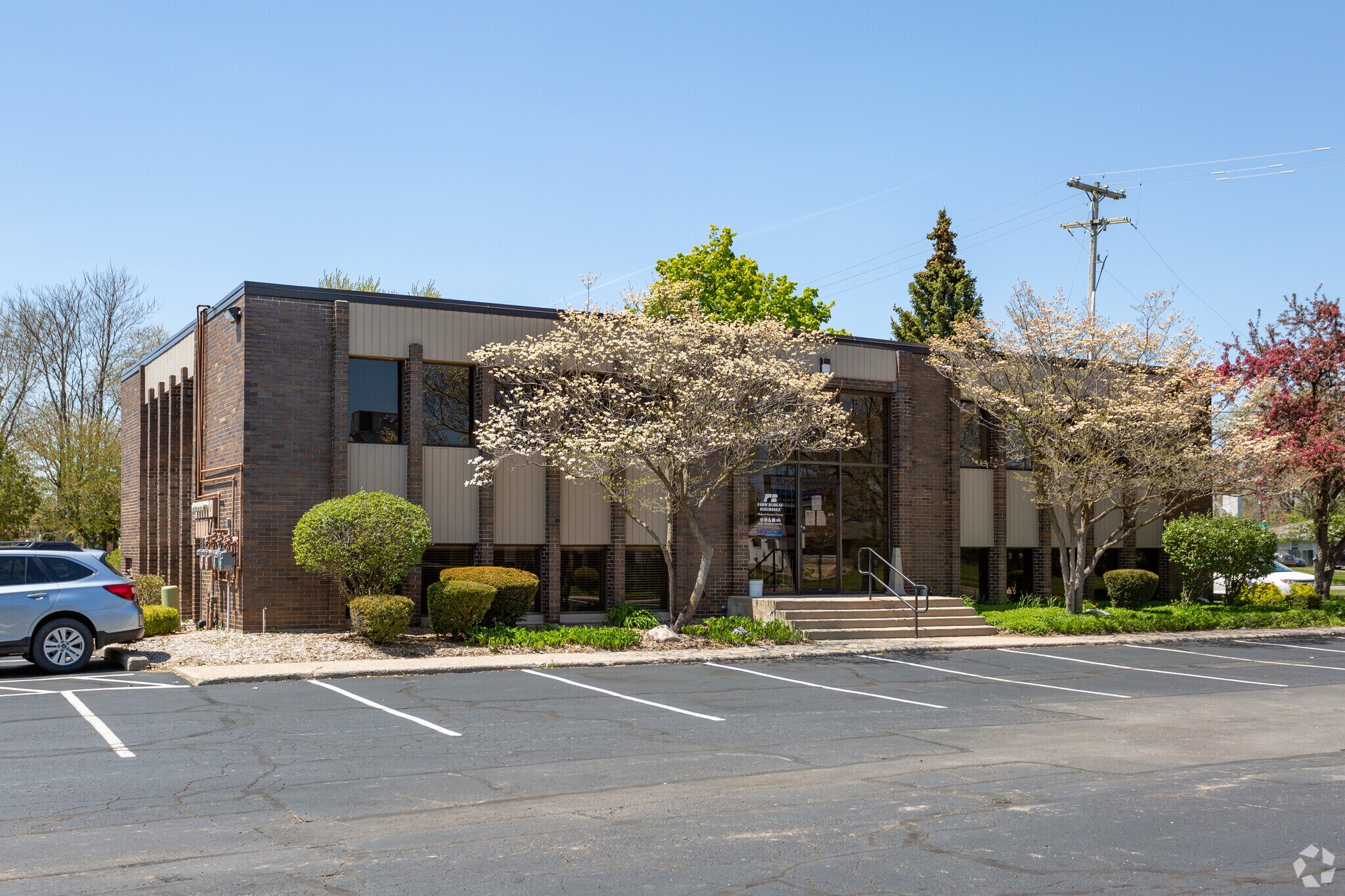 1486 44th St SE, Kentwood, MI for lease Primary Photo- Image 1 of 12