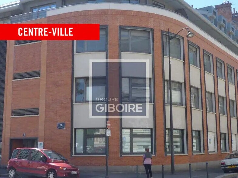 Office in Rennes for lease - Building Photo - Image 1 of 5
