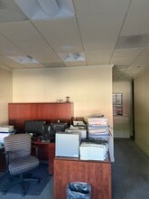 2997 Woodside Rd, Woodside, CA for lease Interior Photo- Image 2 of 2