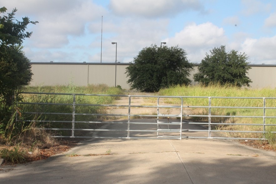 0 Associates Ave, College Station, TX for sale - Primary Photo - Image 1 of 8