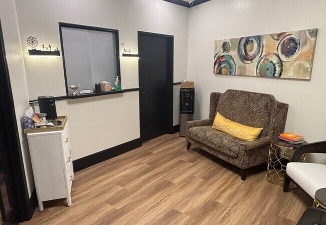 More details for 1122 E Lincoln Ave, Orange, CA - Office for Sale