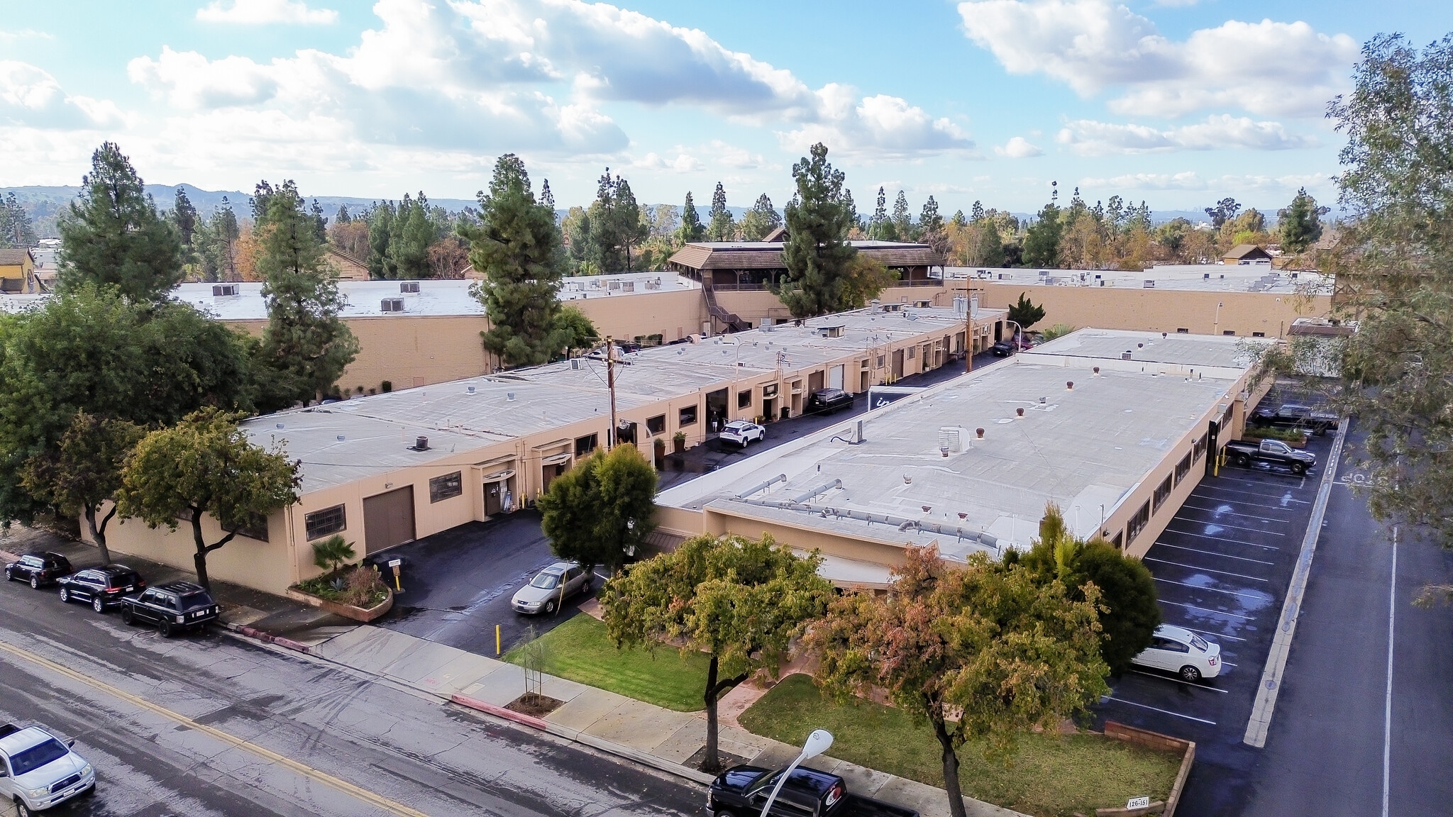 131-133 S Eucla Ave, San Dimas, CA for lease Primary Photo- Image 1 of 14