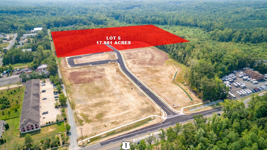 18 Musante Ln, Fredericksburg, VA à vendre Photo principale- Image 1 de 3