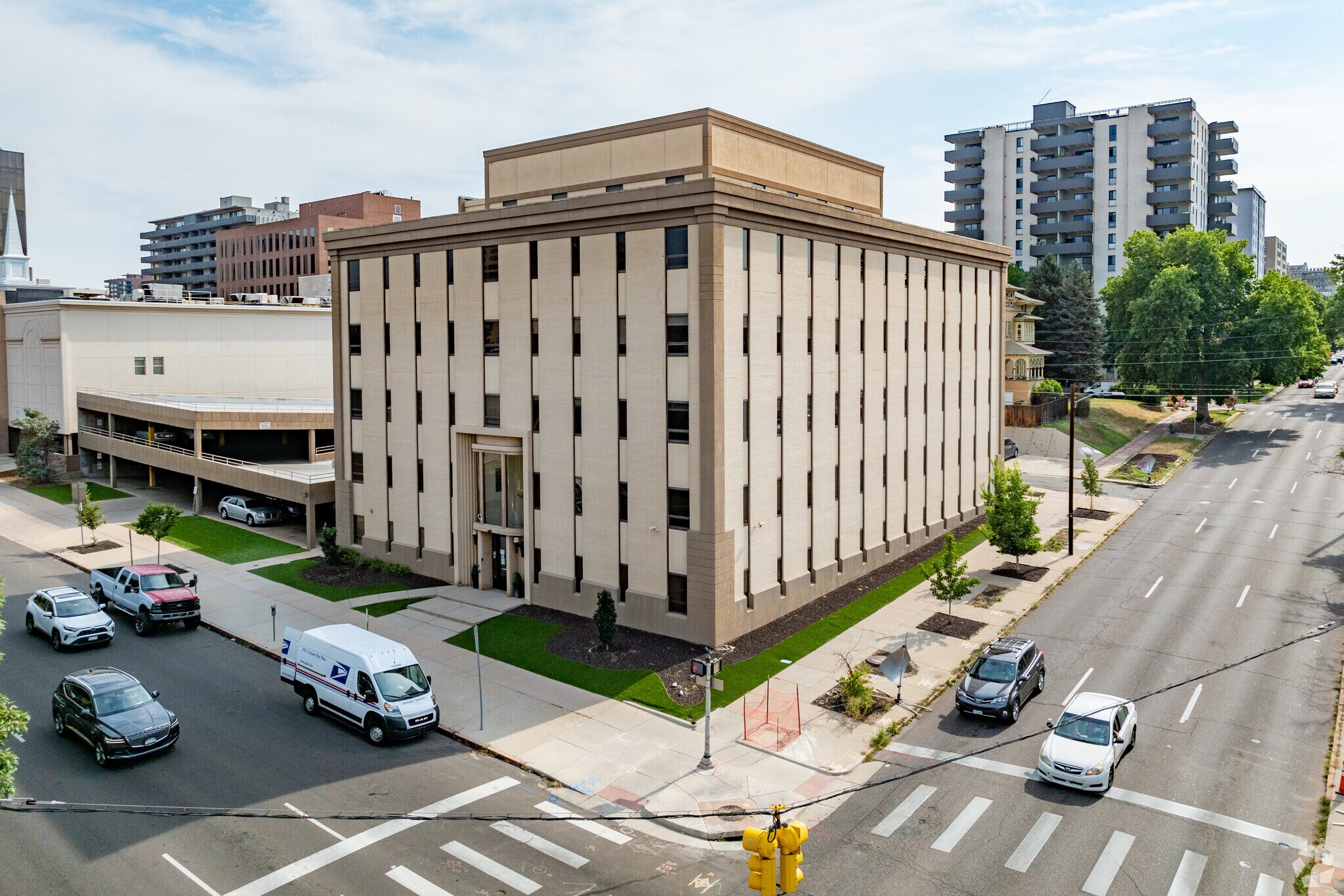 800 N Grant St, Denver, CO à vendre Photo du bâtiment- Image 1 de 1