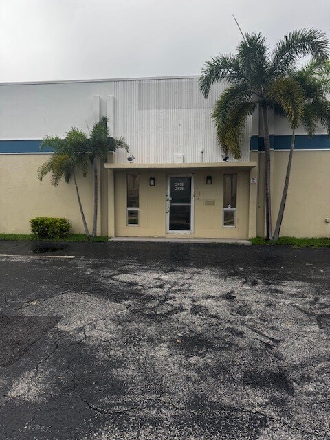 More details for 3916 N 29th Ave, Hollywood, FL - Industrial for Lease