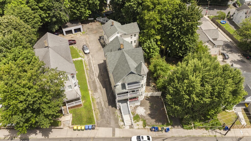 96 Hill St, Waterbury, CT for sale - Building Photo - Image 1 of 13