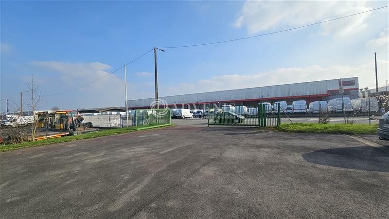 Industriel dans Lesquin à vendre - Photo du bâtiment - Image 2 de 12