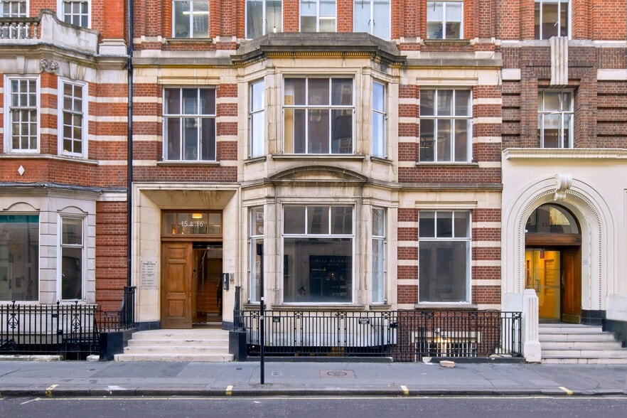 15-16 Margaret St, London for lease - Building Photo - Image 1 of 48