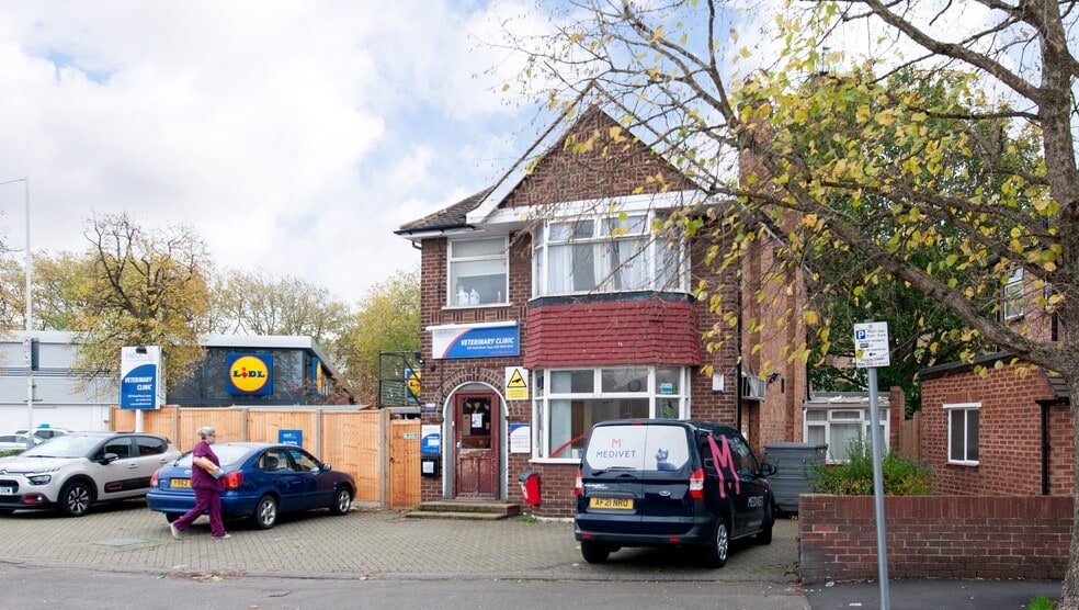 102 Nield Rd, Hayes for lease - Building Photo - Image 2 of 5