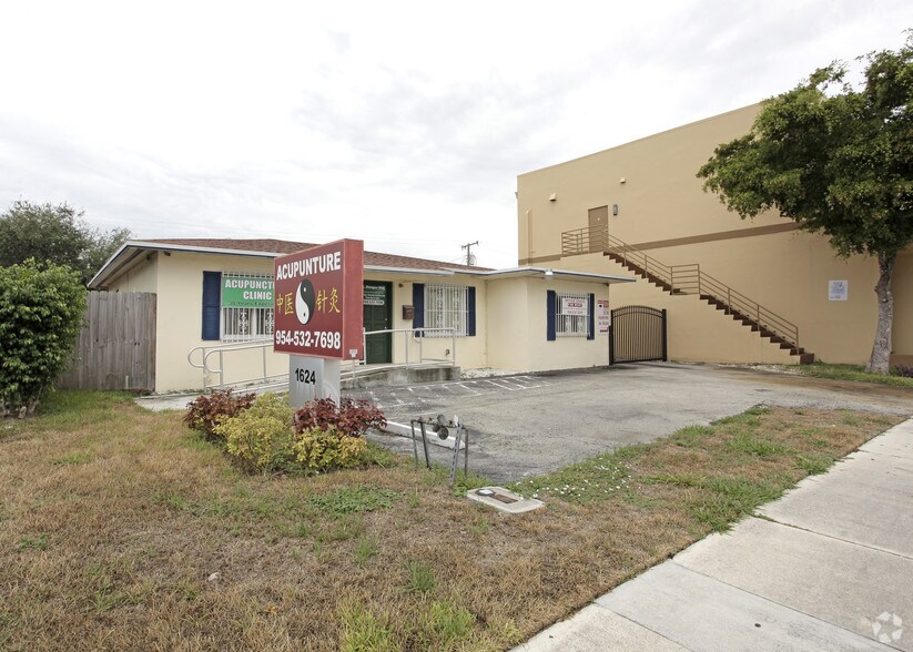 1624 E Atlantic Blvd, Pompano Beach, FL à vendre - Photo du bâtiment - Image 3 de 22