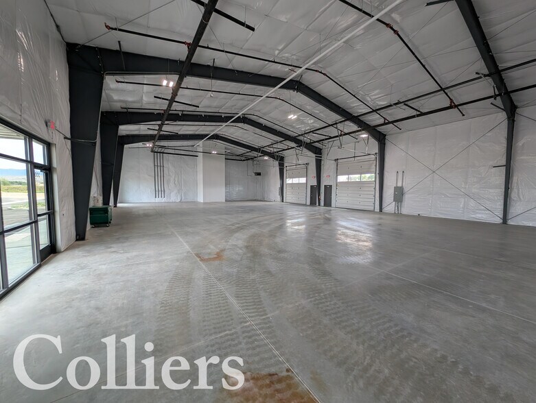 11230 Joplin Rd, Boise, ID à louer - Photo du bâtiment - Image 2 de 10