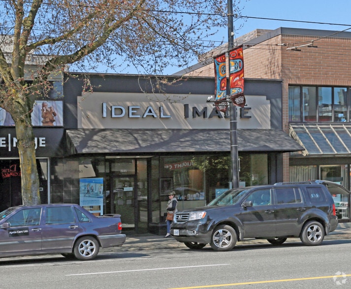 2825 Granville St, Vancouver, BC for lease - Primary Photo - Image 1 of 2