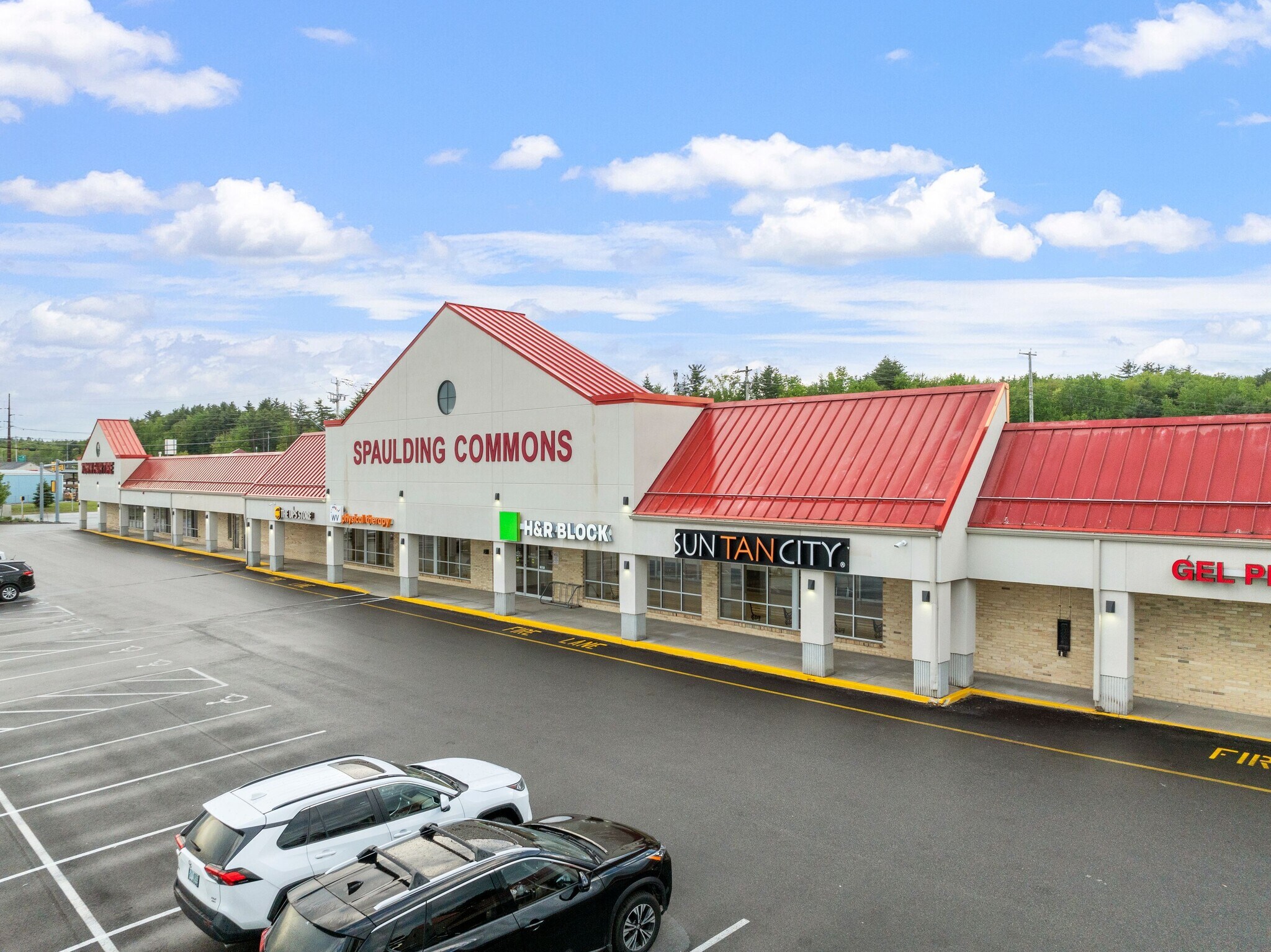 306 N Main St, Rochester, NH for lease Building Photo- Image 1 of 12