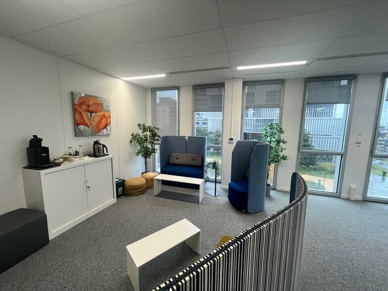 Office in Bordeaux for sale - Building Photo - Image 3 of 9