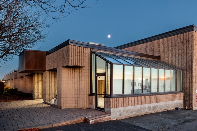 More details for 1660-1700 Boul Hymus, Dorval, QC - Industrial for Sale