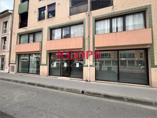 Plus de détails pour Commerce de détail à louer