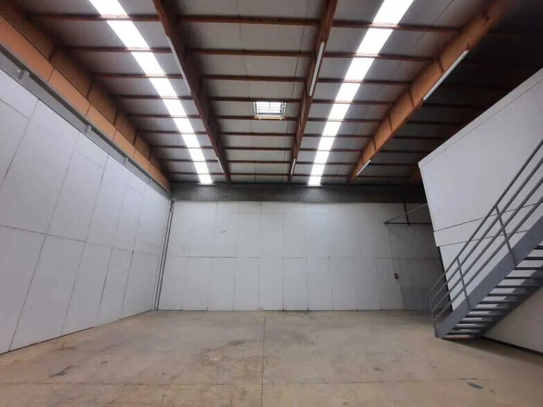 Bureau dans Dardilly à louer - Photo intérieure - Image 2 de 7