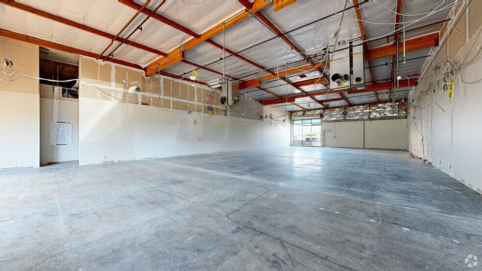 300-350 Harbor Blvd, Belmont, CA à louer - Numérisation 3D de Matterport - Image 2 de 9