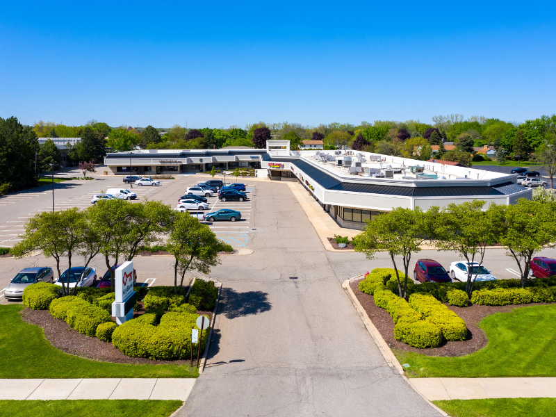 37104-37152 Six Mile Rd, Livonia, MI à louer Photo du bâtiment- Image 1 de 5