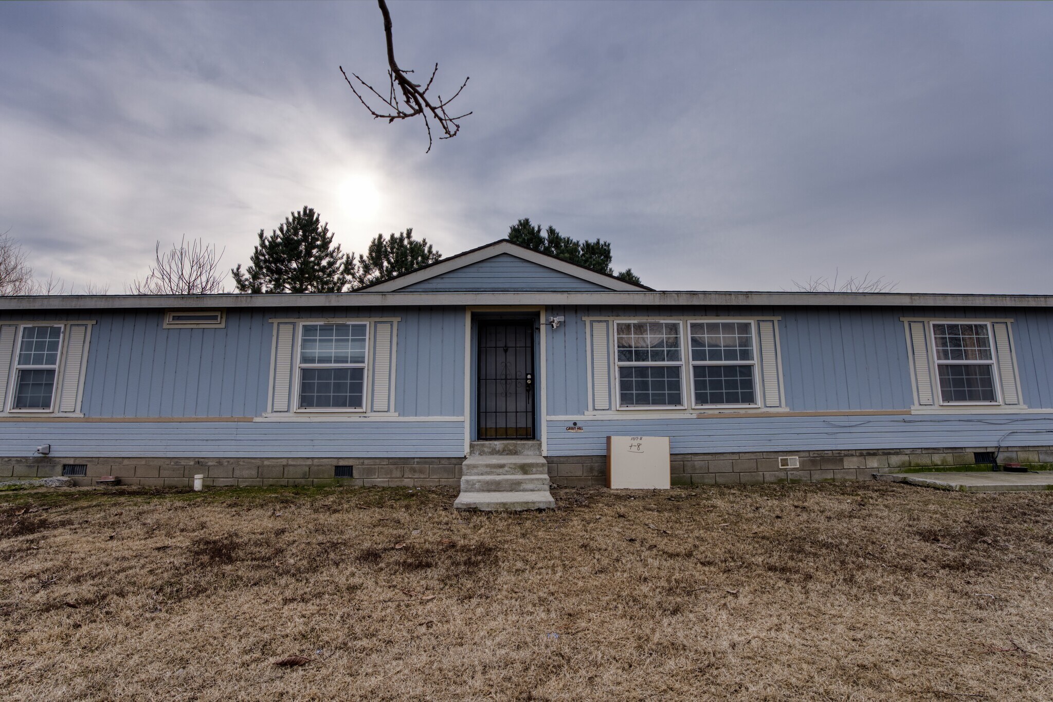 1383 Puterbaugh Rd, Grandview, WA à vendre Photo du bâtiment- Image 1 de 17