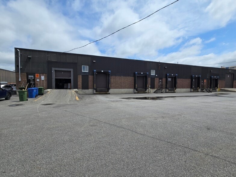 6635-6669 Ch De La Côte-De-Liesse, Saint-Laurent, QC à louer - Photo du bâtiment - Image 3 de 5