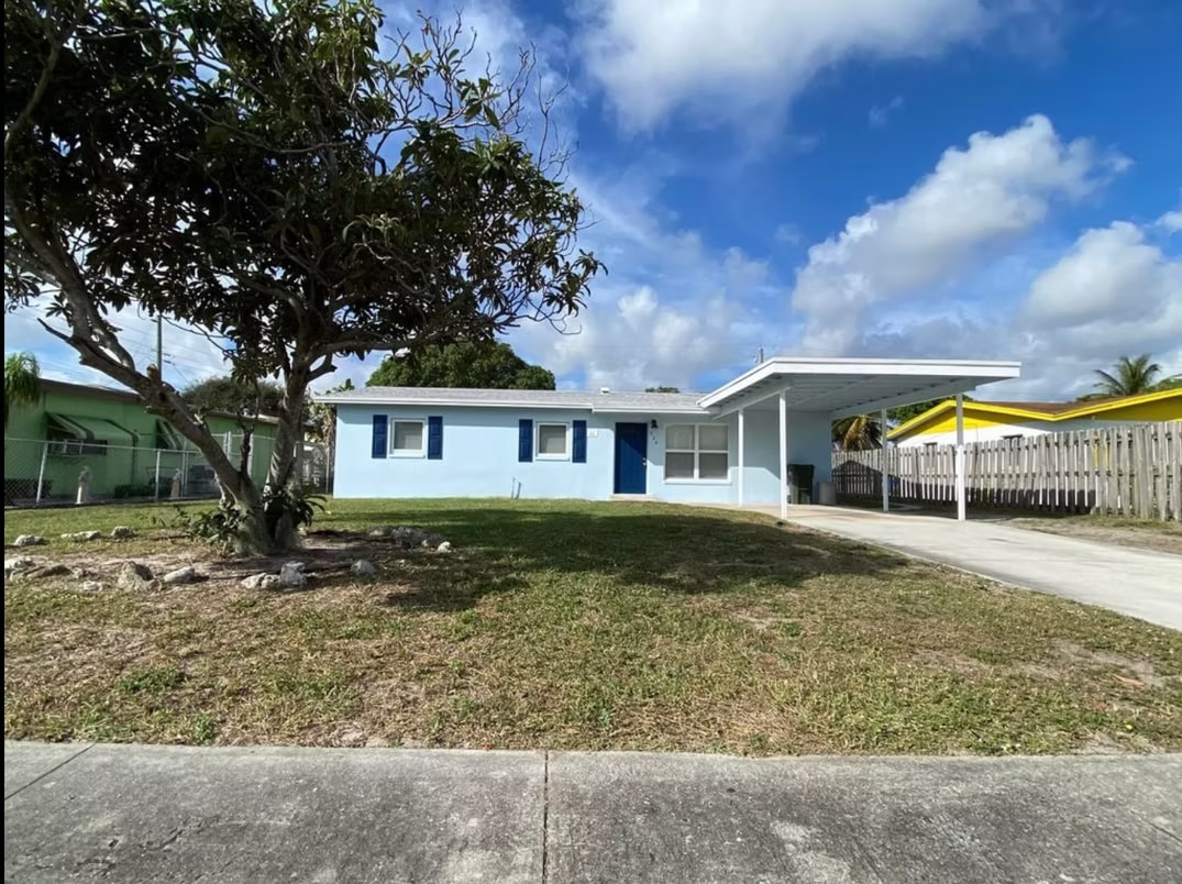 926 SW 11th Ter, Delray Beach, FL for sale Primary Photo- Image 1 of 2
