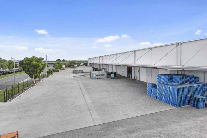 45-47 Qantas Dr, Brisbane Airport for lease - Building Photo - Image 3 of 4