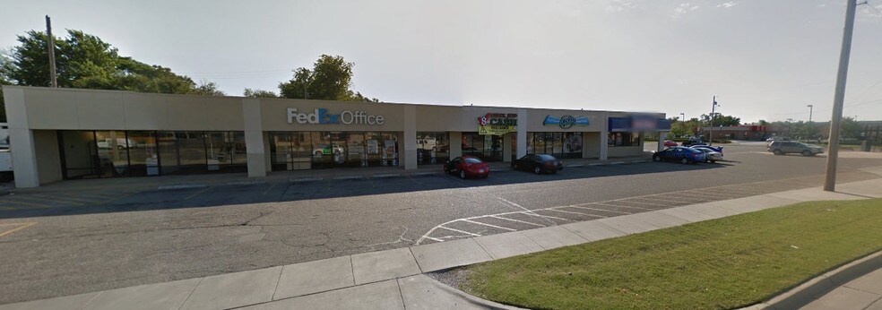 240 S West St, Wichita, KS à louer - Photo du bâtiment - Image 2 de 2