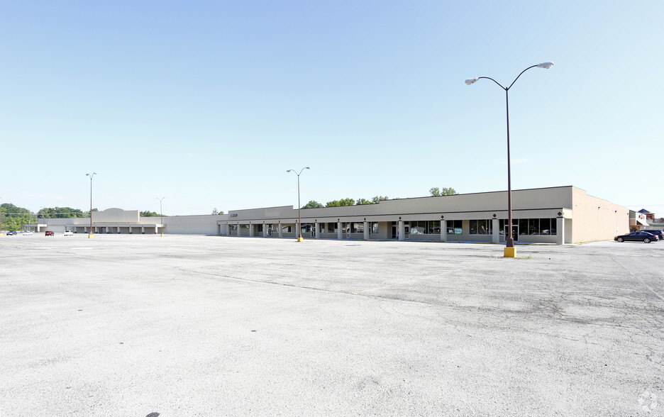 2136-2200 Allentown Rd, Lima, OH for lease - Primary Photo - Image 1 of 8