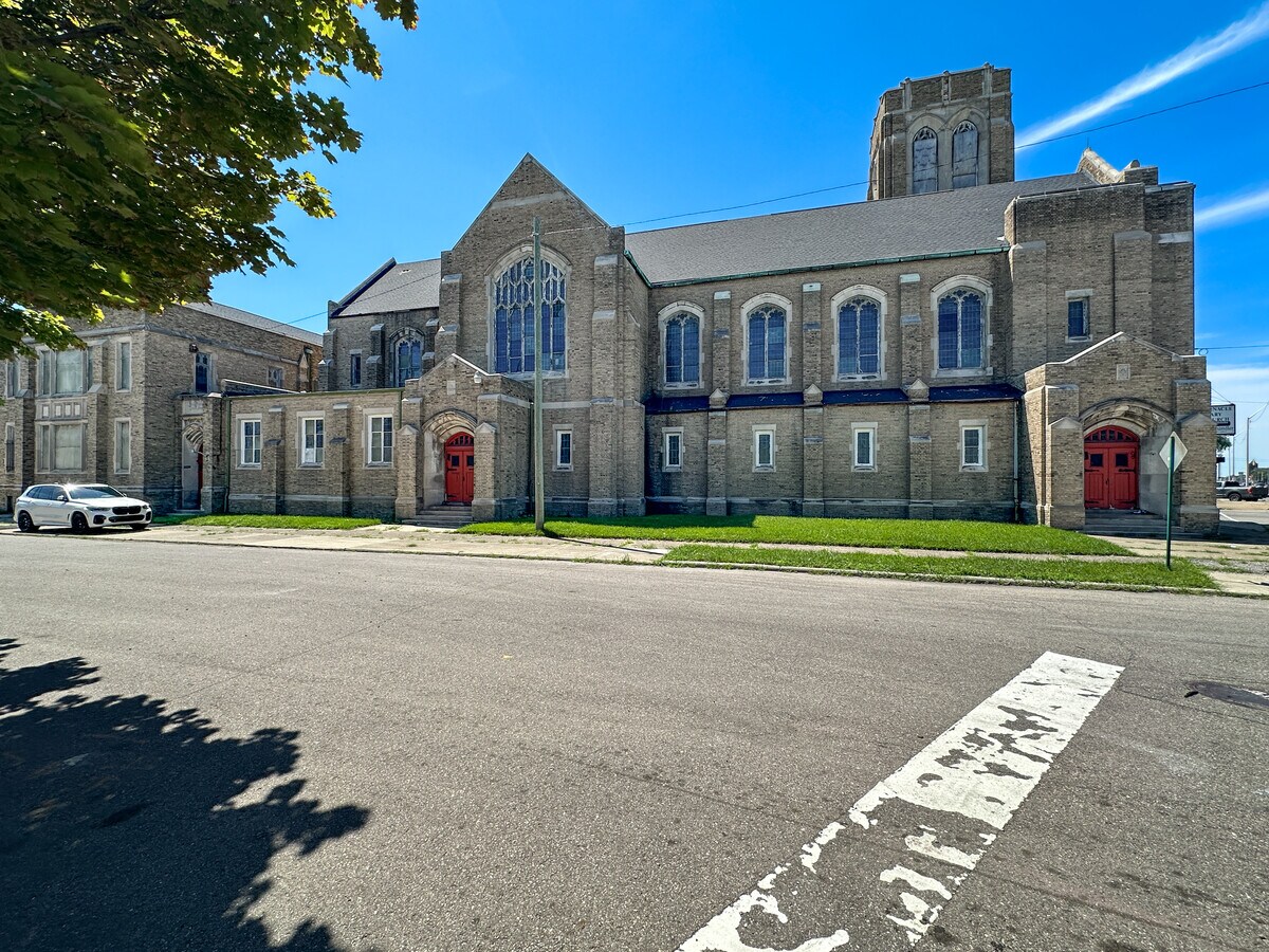 Building Photo