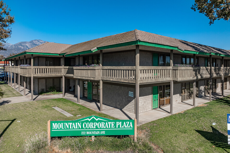 Mountain Avenue Office Plaza - Services immobiliers commerciaux