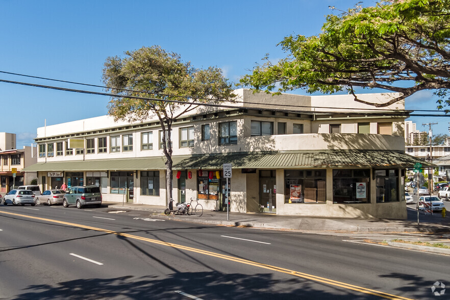 758 Kapahulu Ave, Honolulu, HI à vendre - Photo du bâtiment - Image 1 de 1