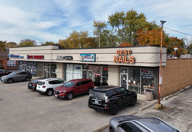 More details for 2304-2312 Grand Ave, Waukegan, IL - Retail for Lease