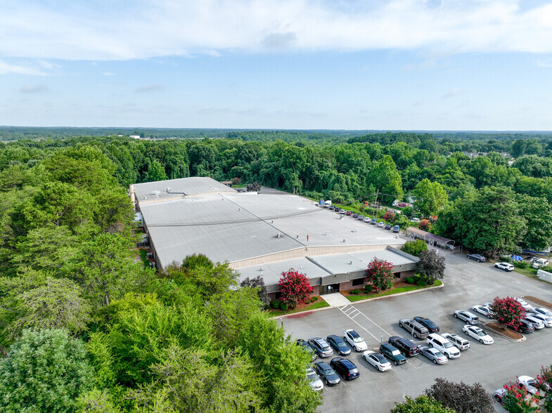 3310 S Main St, Salisbury, NC for sale - Building Photo - Image 1 of 1