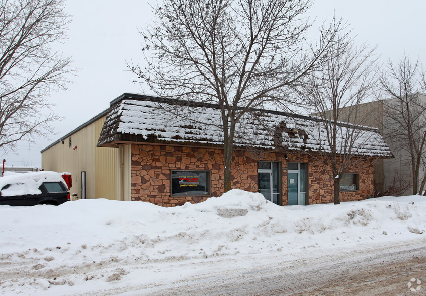 510 Brimhall Ave, Long Lake, MN for lease - Primary Photo - Image 1 of 6