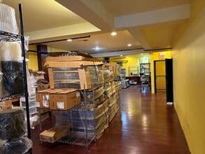 737-739 N La Salle Dr, Chicago, IL à louer Photo intérieure- Image 2 de 18