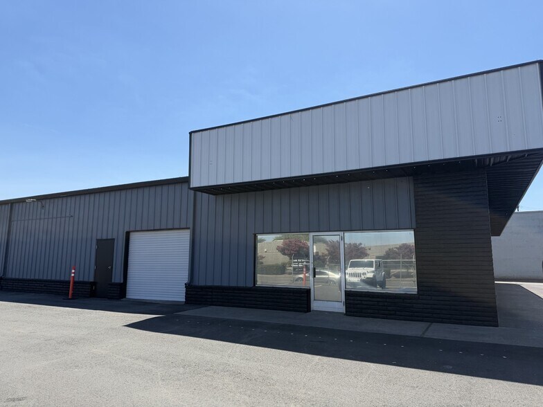 820 Beckman Rd, Lodi, CA à louer - Photo du bâtiment - Image 3 de 23