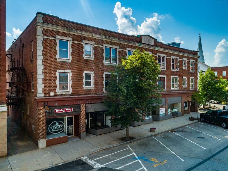 622-634 Main St, Laconia, NH à vendre - Photo principale - Image 1 de 1