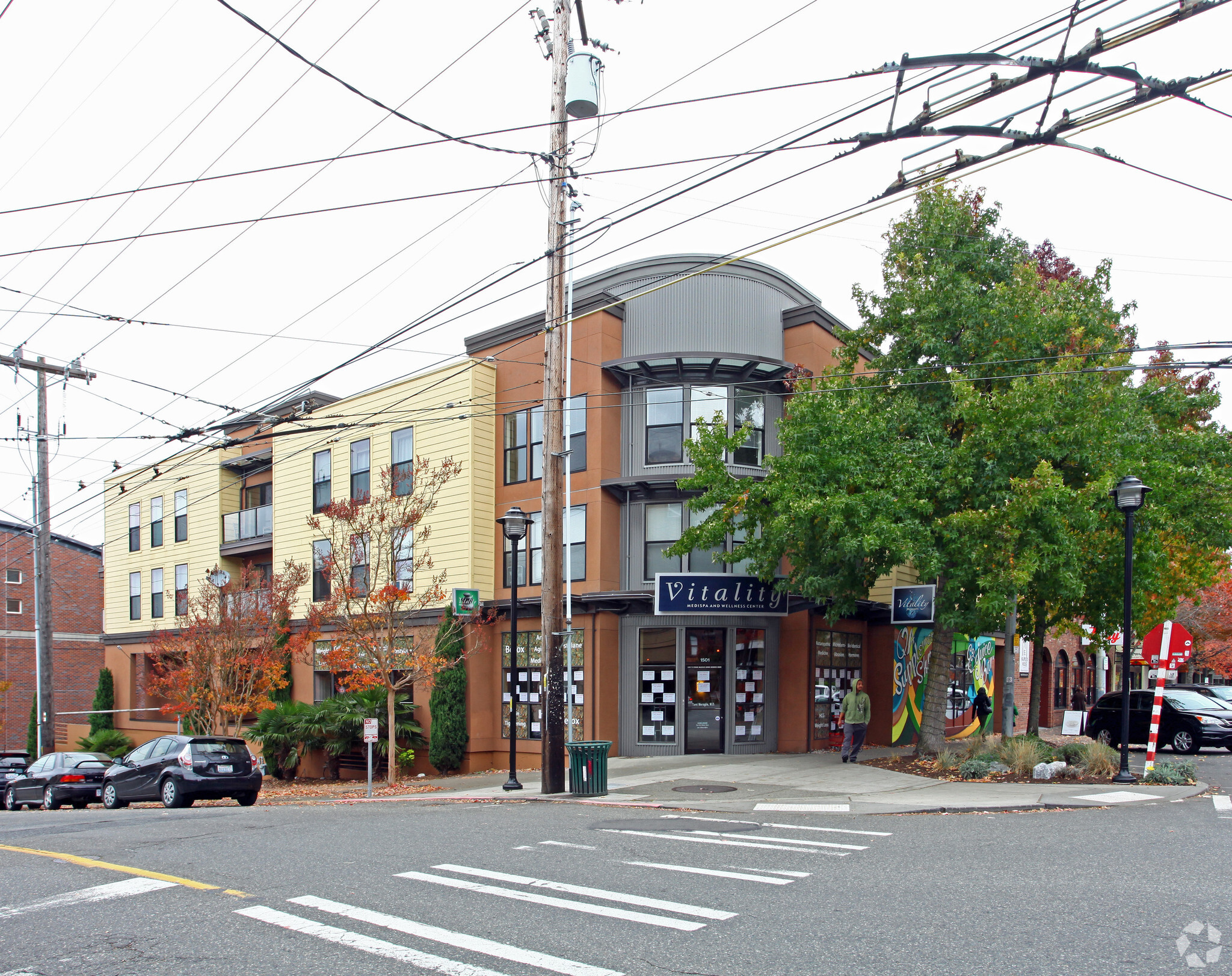 1501-1505 Queen Anne Ave N, Seattle, WA for lease Primary Photo- Image 1 of 8