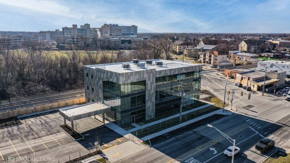 4457 Southwest Highway, Oak Lawn, IL à louer - Photo du bâtiment - Image 1 de 17